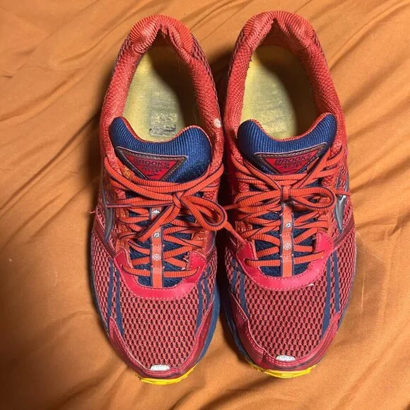 Brooks Red and Yellow Athletic Shoes with Cushioned Midsole - Picture 4 of 8